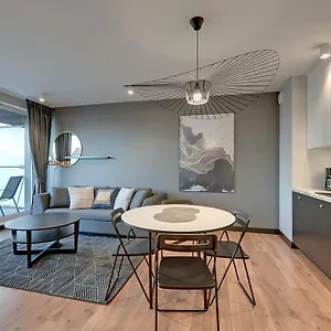 apartamenty-apartinfo-chmielna-park.gdanskhotel.org/